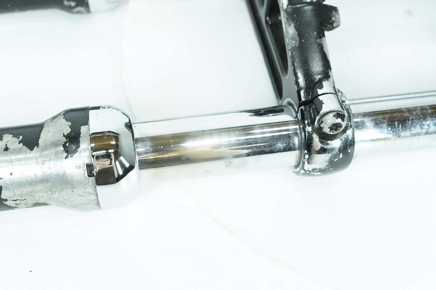 2004 - 2013 Harley-Davidson Sportster Base 883 Front Triple Tree Set & LH RH Fork Legs Sliders  	45966-04