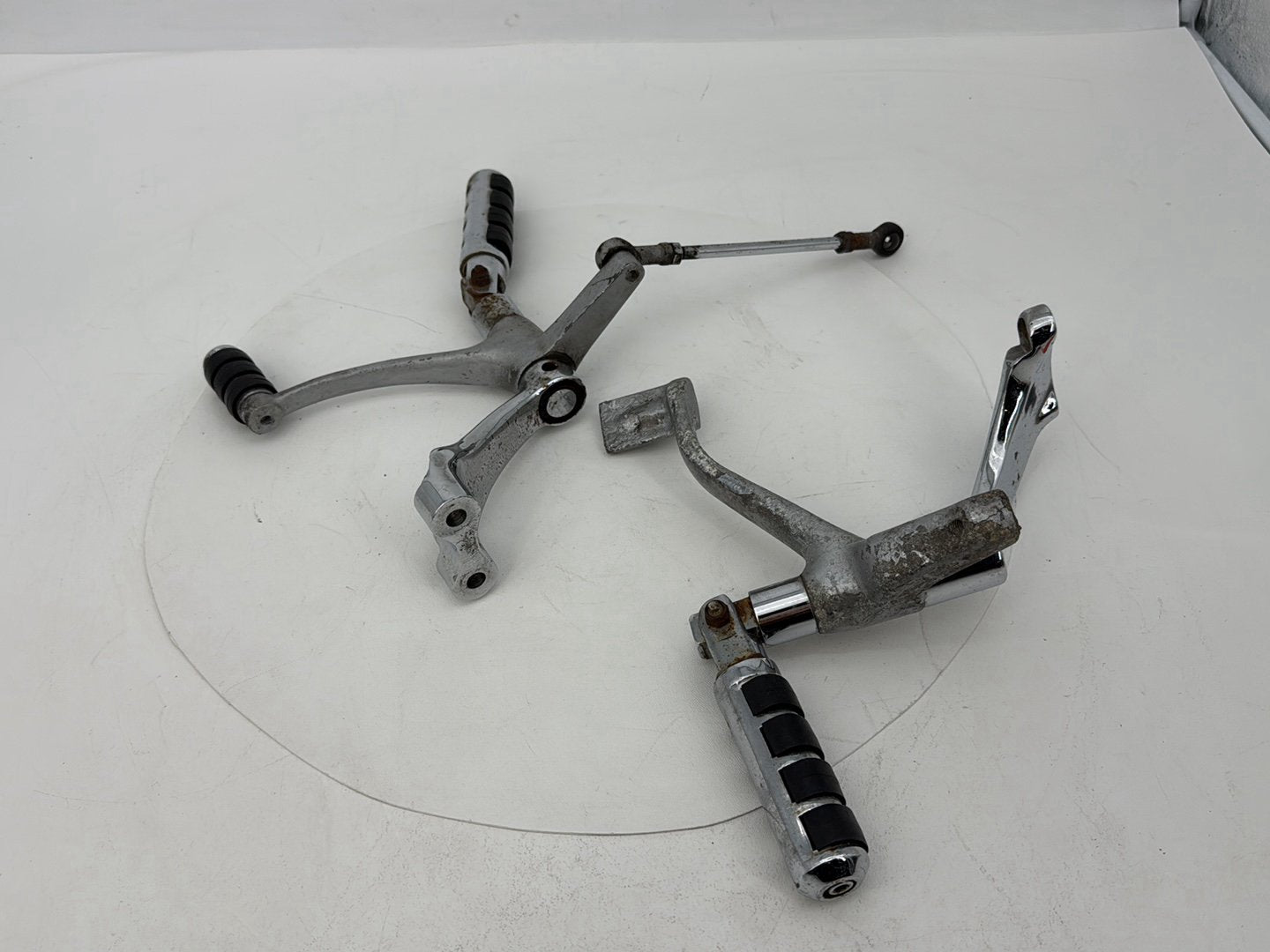 2004 - 2013 Harley-Davidson Sportster 883 Custom Left Right Foot Brake Control Pegs 42651-04