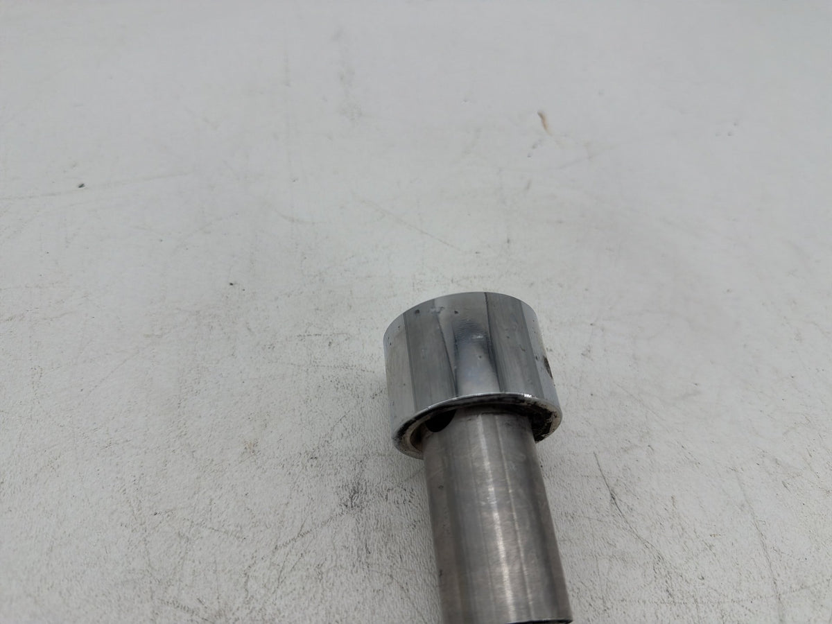 2005 Harley Dyna Super Glide Custom FXDC OEM Front Wheel Axle Bolt Shaft