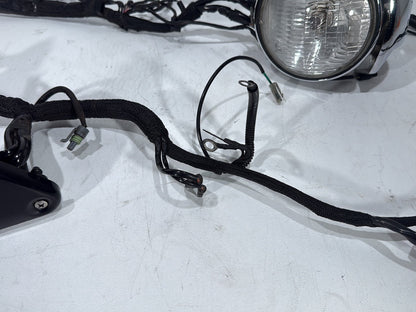 01 Harley Sportster 883 XLH883 OEM Headlight Headlamp Halogen w/ Main Wire CARB
