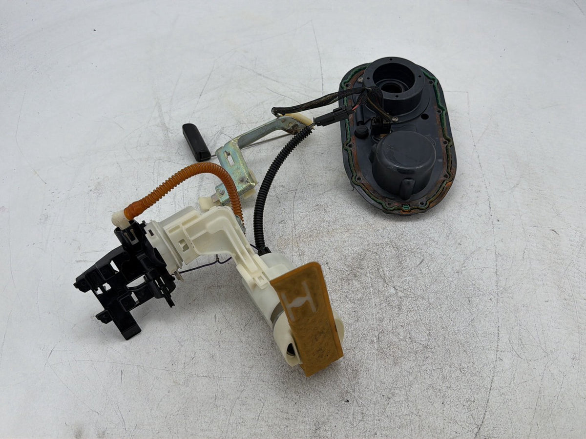 2006 Harley Dyna Super Glide FXDI OEM Fuel Pump Gas Gasoline Petrol Sending