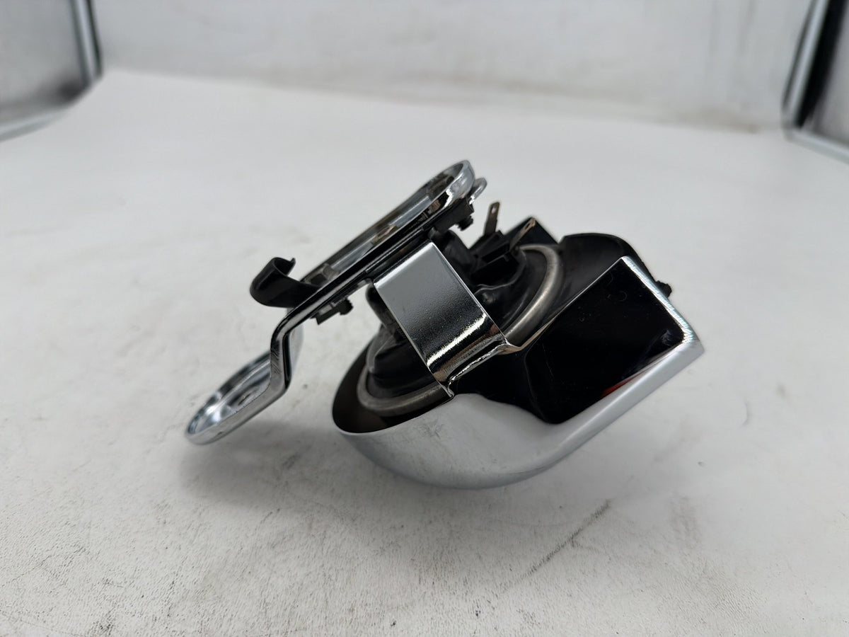 2002 Harley Electra Glide Touring Classic OEM Horn Signal Klaxon Chrome Cover