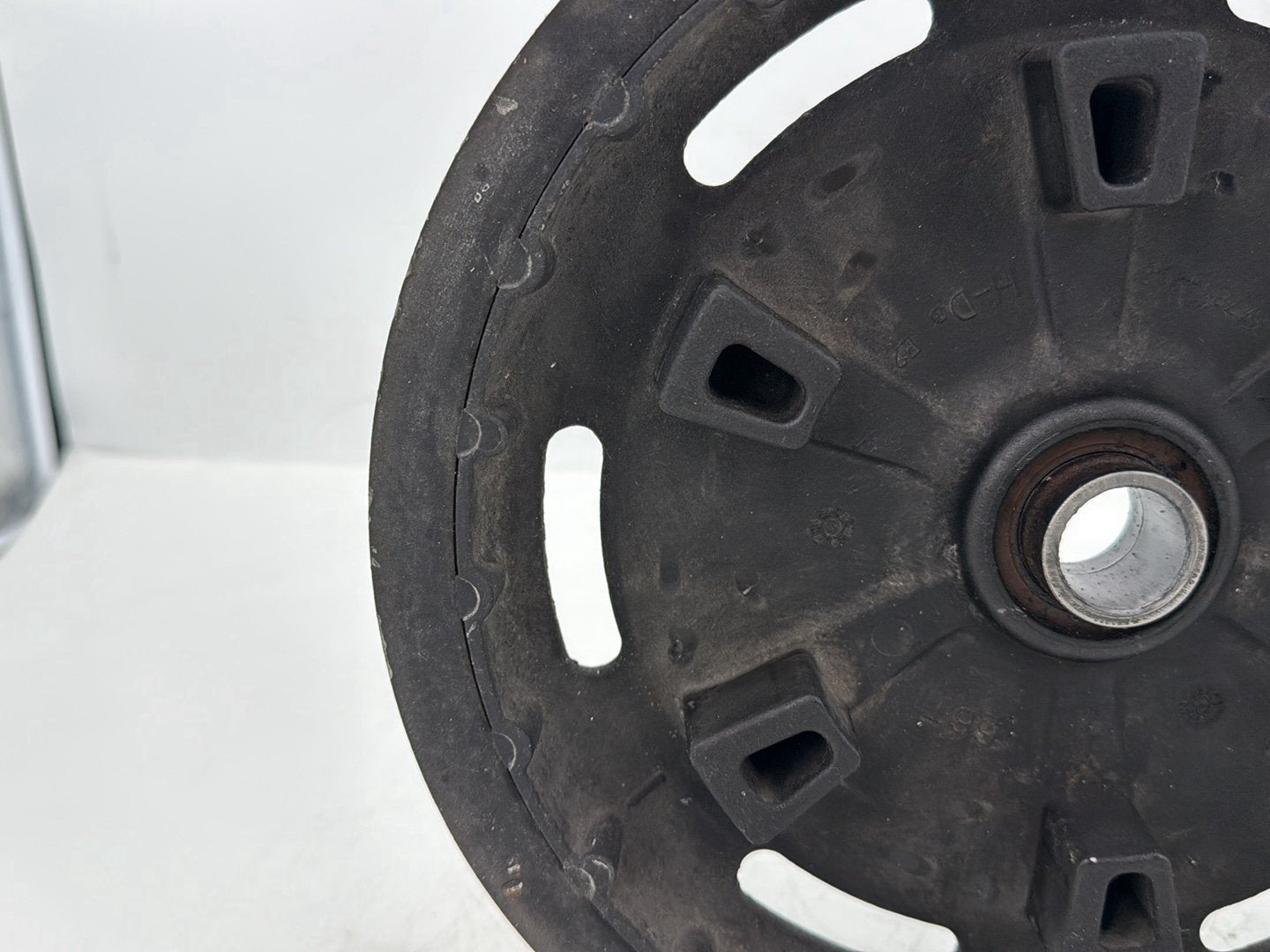 2008 Harley Touring FLHTCU Electra Glide Ultra OEM Rear Driver Pulley Sprocket
