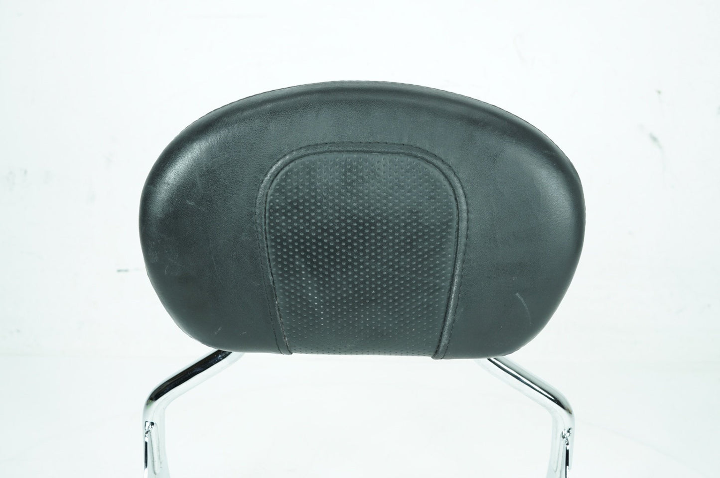 2000 - 2006 Harley-Davidson Touring Road King Custom Rear Sissy Bar w/ Backrest Cushion Pad 52933-97C