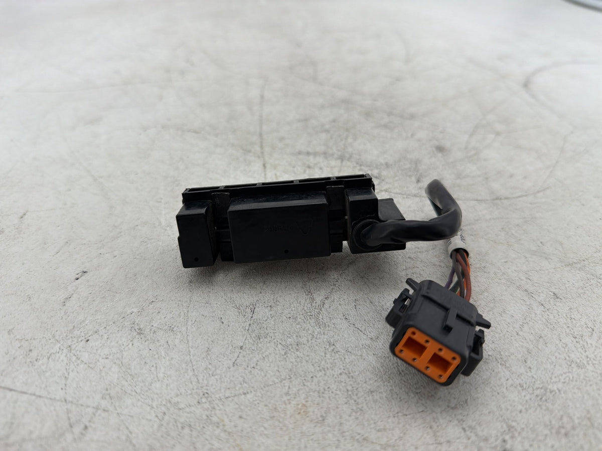 2010 Harley Road King Touring Police OEM Dash Indicator Lamp Wire Plug In
