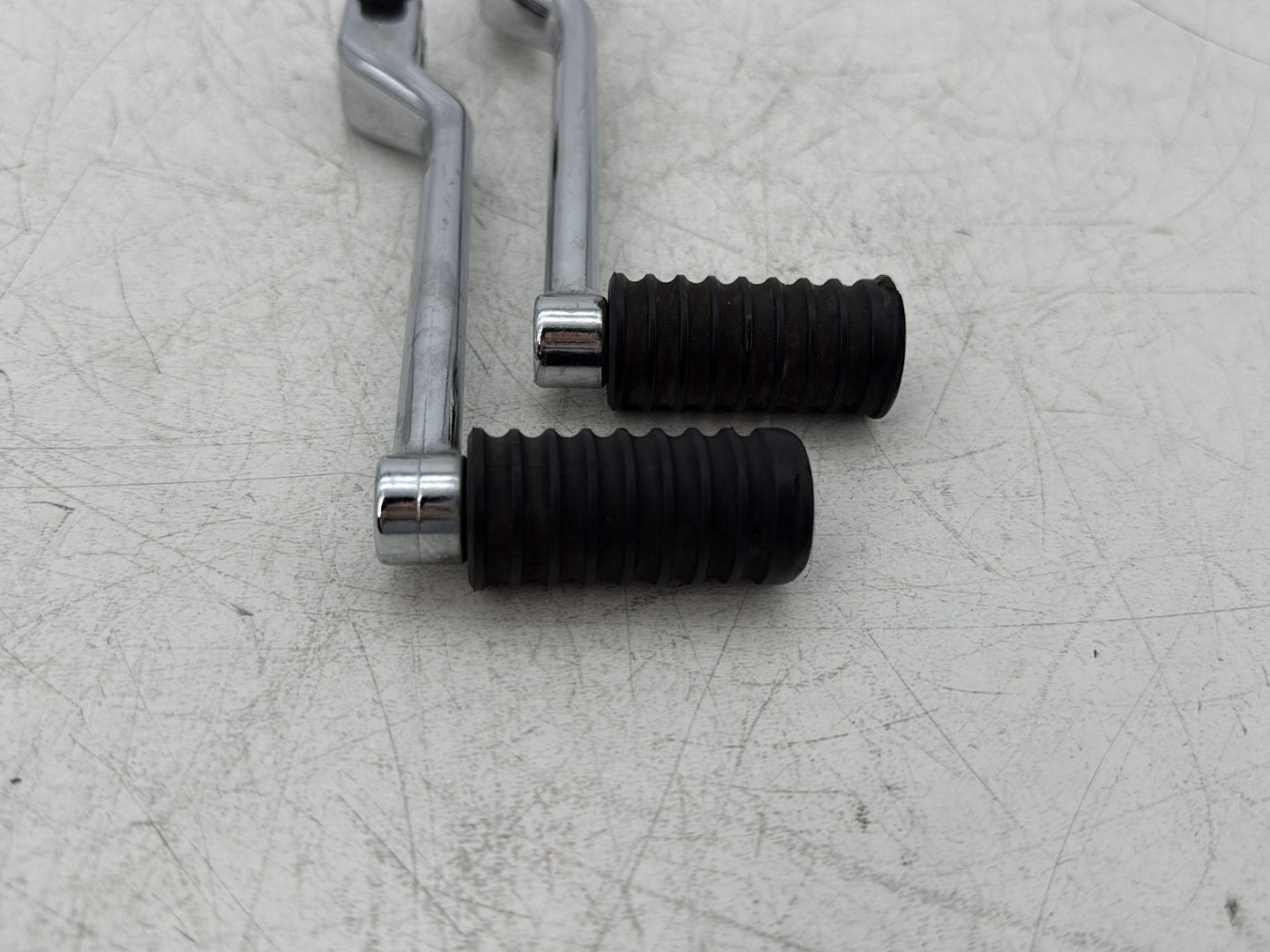 2006 Harley Electra Glide Touring Classic FLHTCI OEM Gear Shifter Lever Pedal Pedals