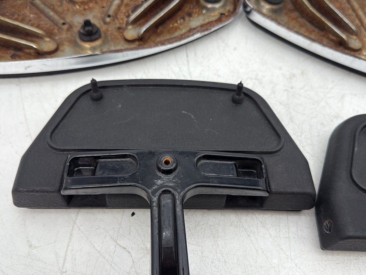 2007 Harley Touring Electra Ultra Left Right Driver & Pass Floorboard Foot Rest