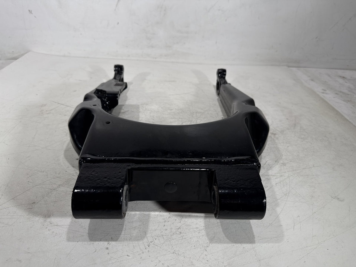 2010 Harley Road King Touring Police OEM Rear Fork Swingarm Swing Arm