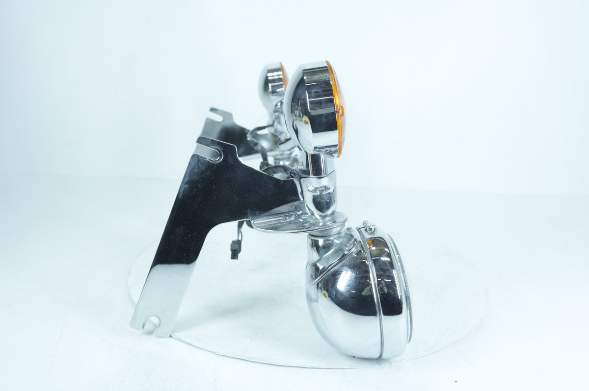 2007 - 2012 Harley-Davidson Touring Electra Glide Classic Front Turn Signal Indicators Aux Light Bar  	68712-94A