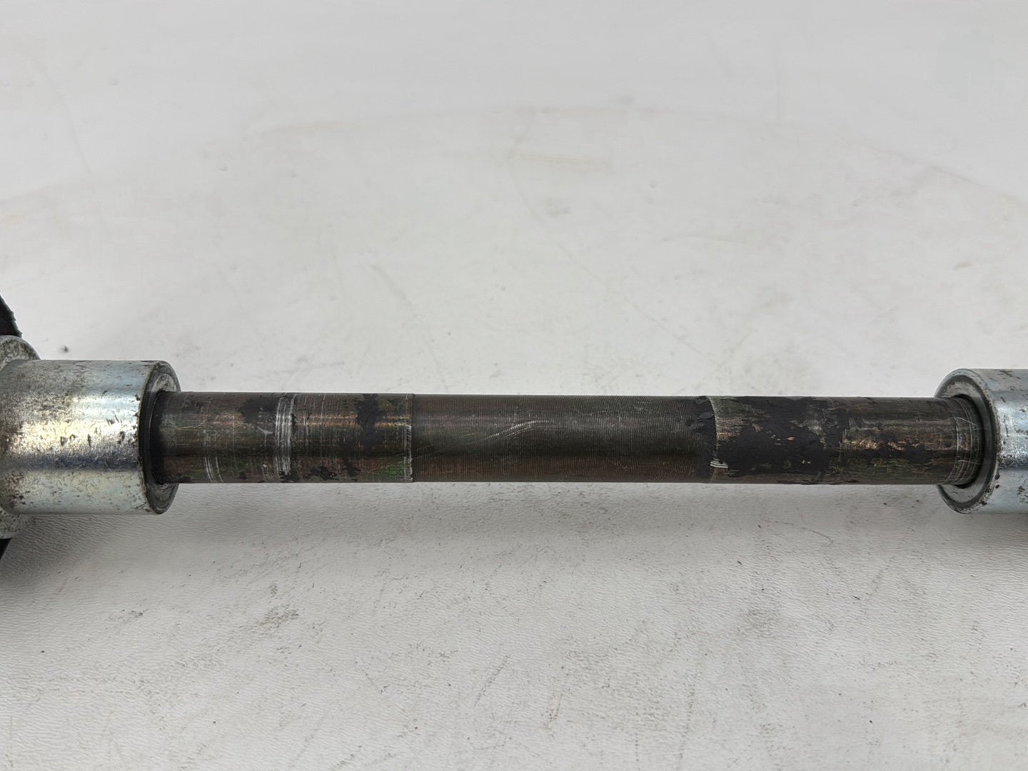 1999 - 2006 Harley-Davidson Touring Electra Glide Rear Fork Swingarm Pivot Bolt Shaft 47505-02