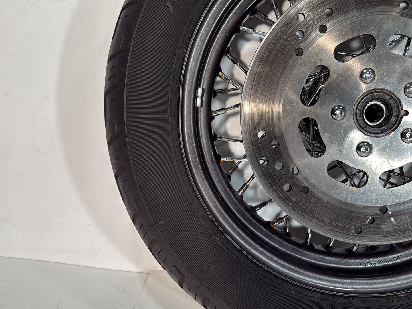 1986 - 1998 Harley-Davidson Softail Heritage Classic Front Wheel Rim Tire Spoked 43005-86C