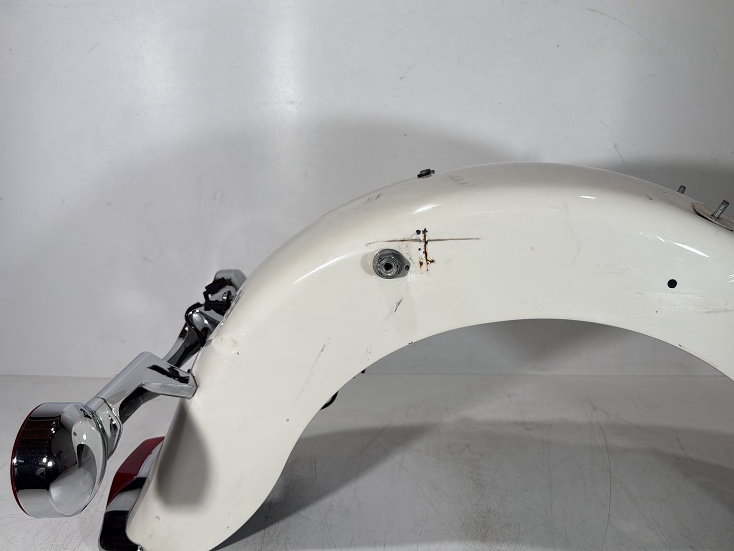 1999 - 2006 Harley-Davidson Touring Road King Police Rear Wheel Fender Turn Signal Indicators  	59579-01B