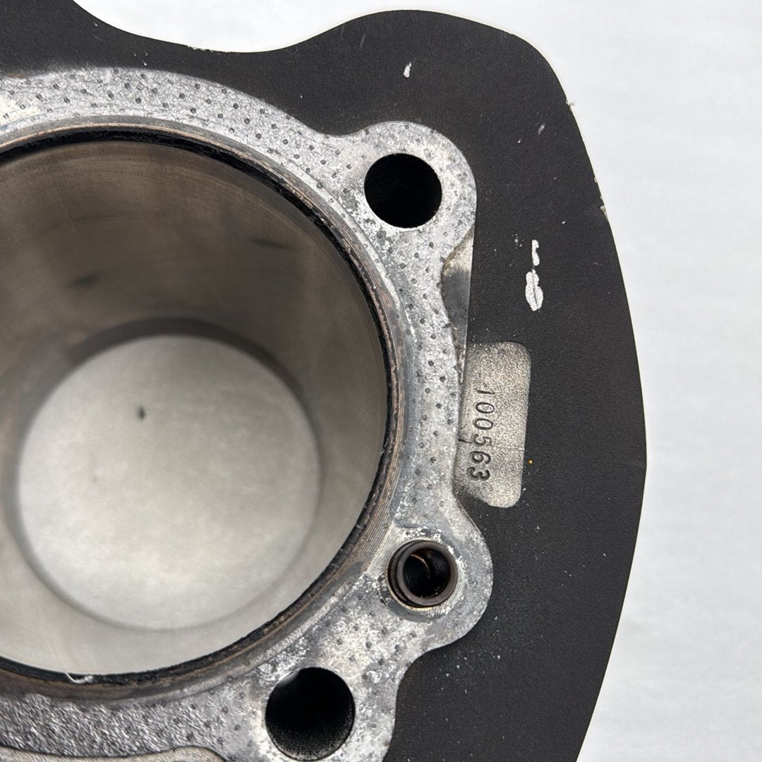 2007 - 2013 Harley-Davidson Touring Electra Glide Ultra Twin Cam Engine Jug 1 Cylinder Barrel  	17458-07