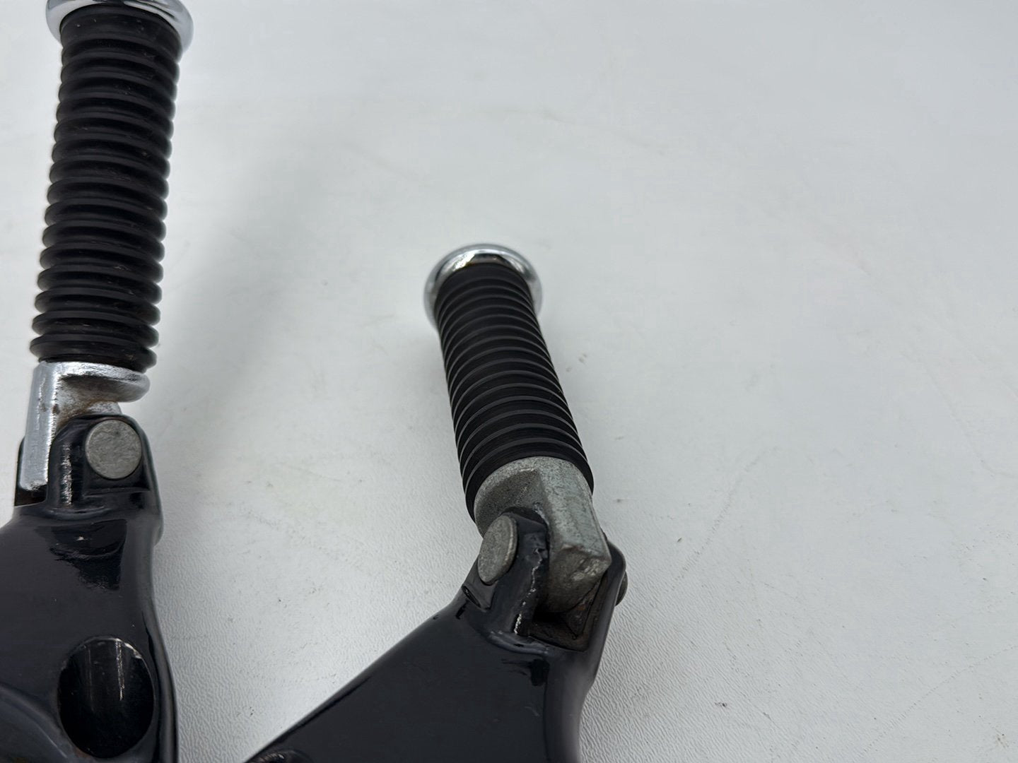 2004 - 2013 Harley-Davidson Sportster 883 Custom Passenger Left & Right Foot Pegs  	49314-04
