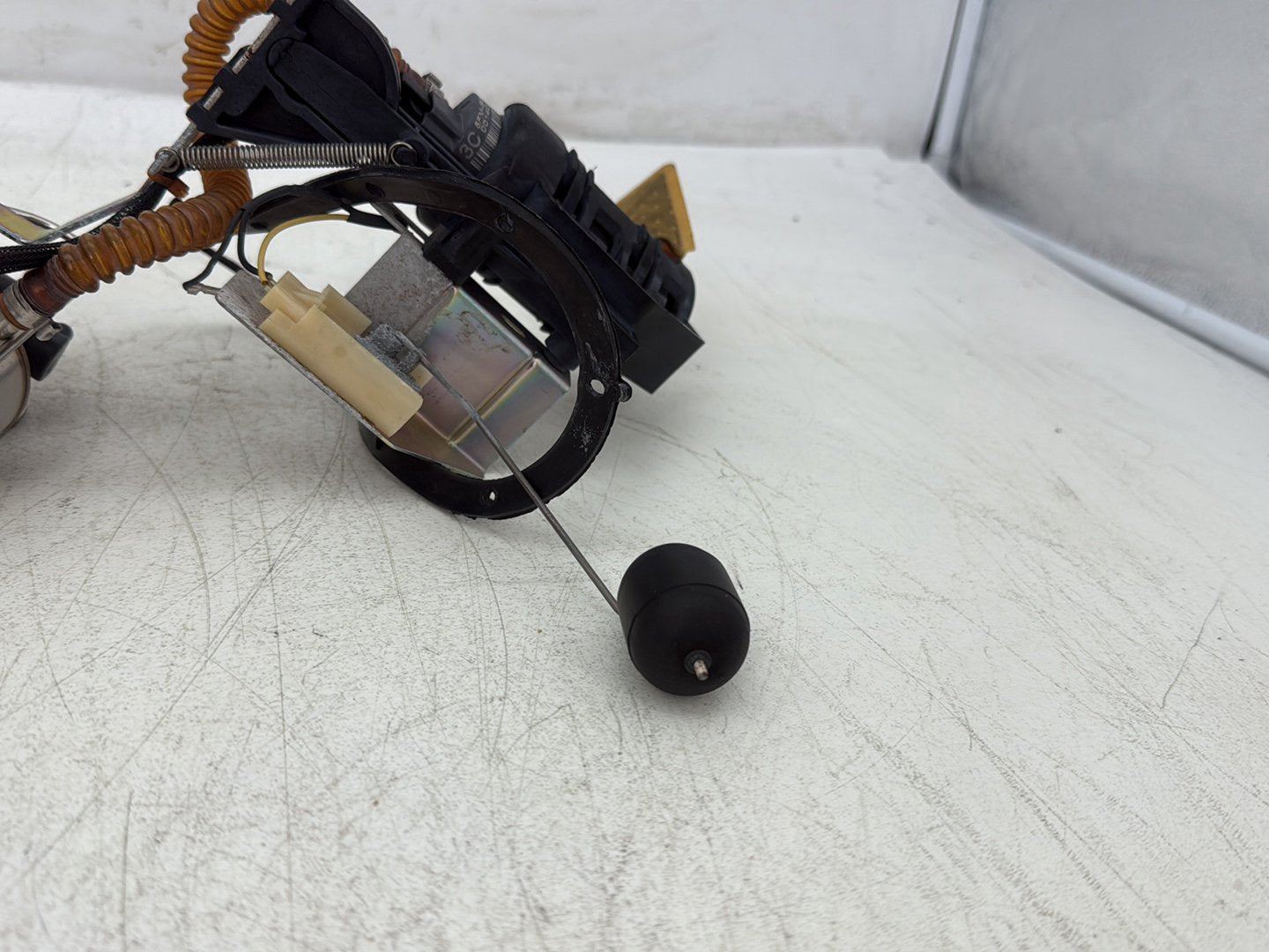 2006 Harley Road King Touring FLHRCI Classic OEM Fuel Pump Gas Gasoline Petrol Sending