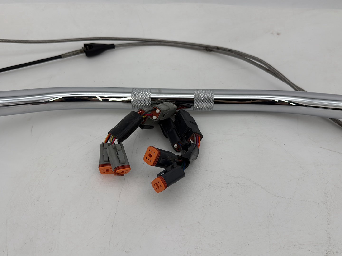 1999 - 2006 Harley-Davidson Touring Road King Classic Handlebars Left Right Switches Controls 71682-06A , 55947-00