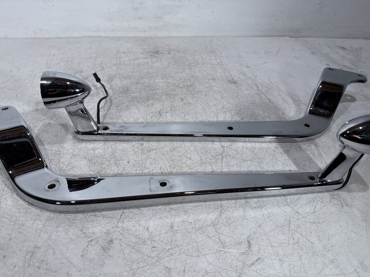 2005 Harley Softail FXST OEM Rear Left Right Fender Struts Bracket & Turn Signal