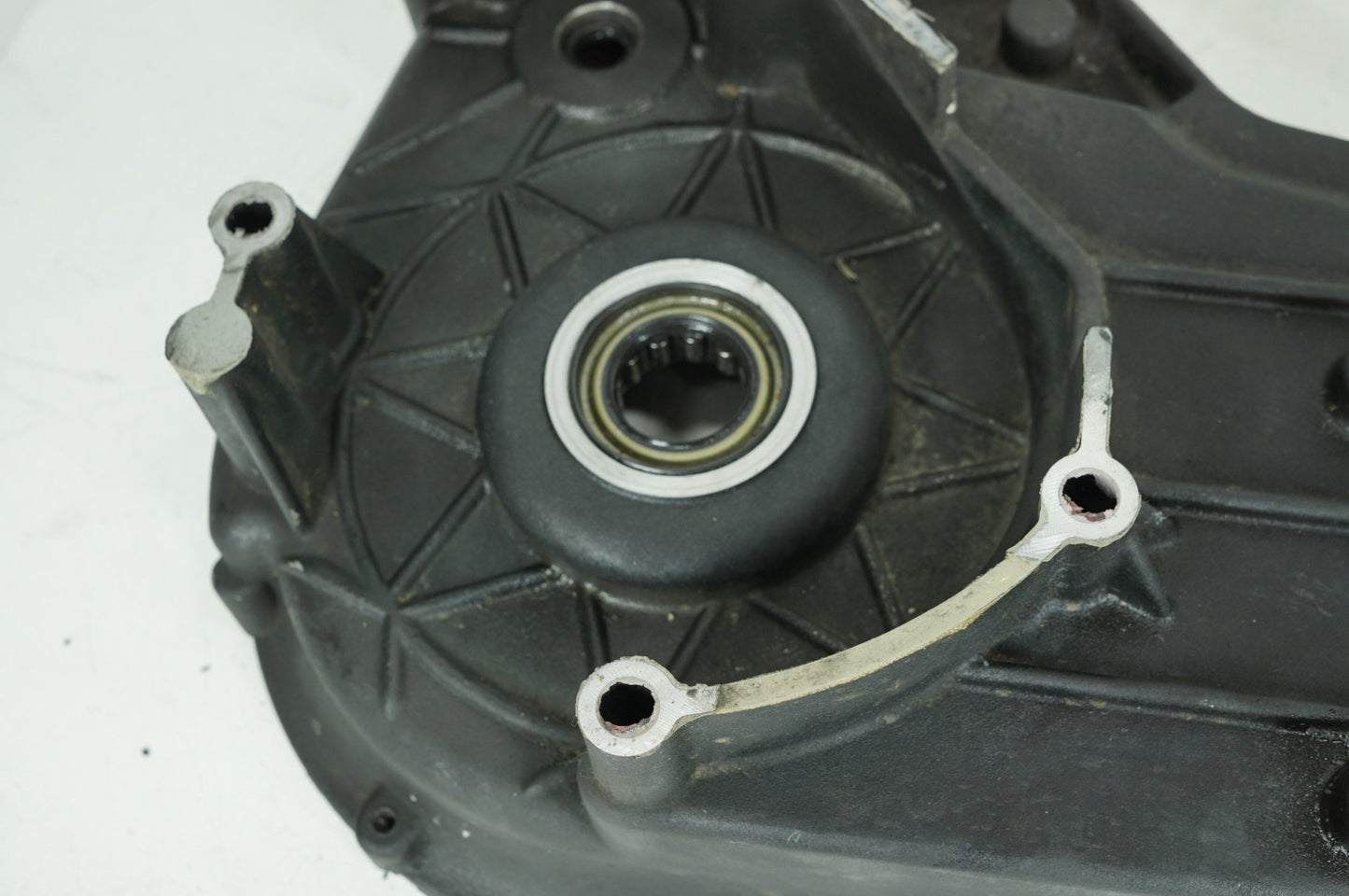 1999 - 2006 Harley-Davidson Touring Electra Glide Classic Inner Primary Clutch Cover 60756-01A