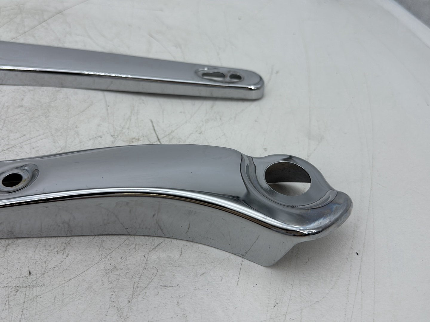 2008 Harley Dyna FXDL Low Rider Anniversary OEM Rear Left Right Fender Struts Bracket