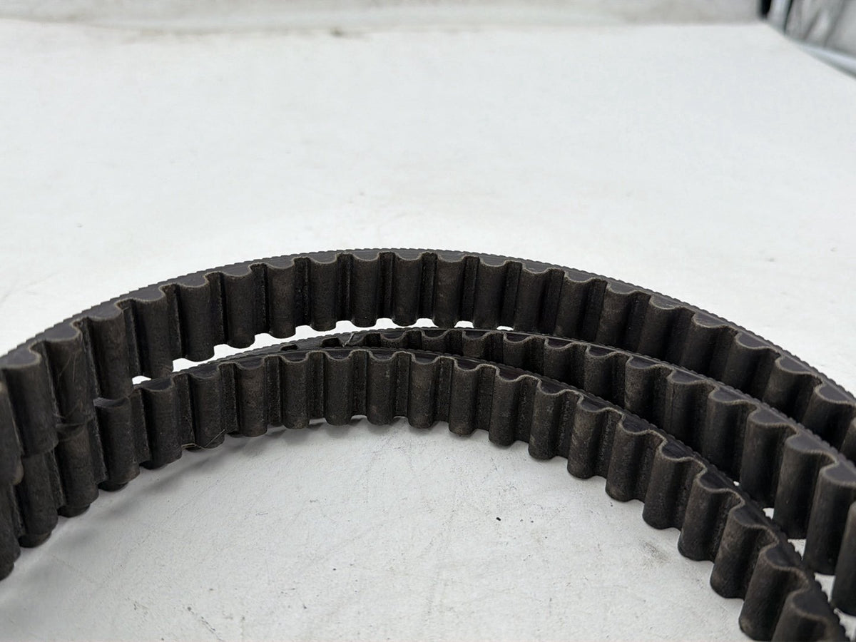 2011 Harley Road Glide Touring FLTRX OEM Rear Drive Belt 40024-09 140T 1"