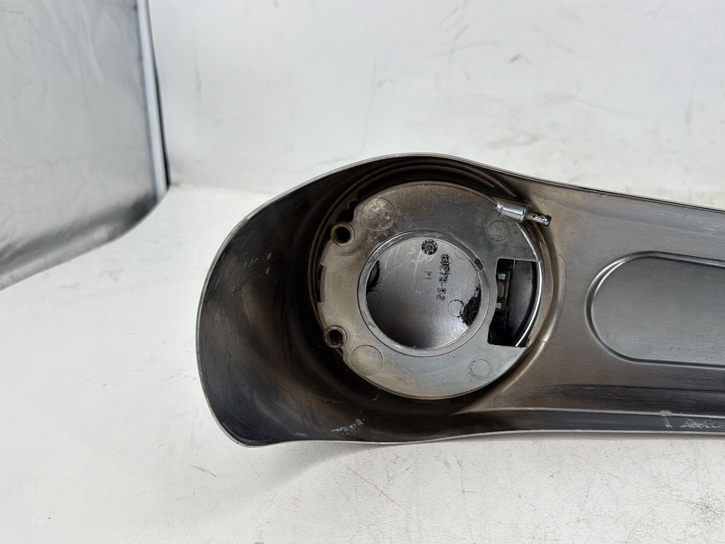2007 Harley Street Glide Touring FLHX OEM Fuel Gas Tank Dash Console NOKey