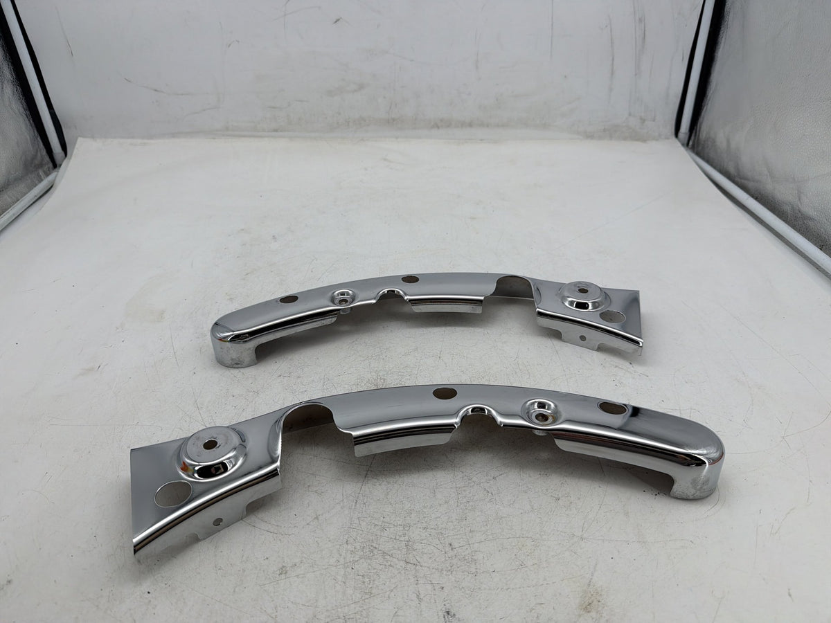 2010 Harley Street Glide Touring FLHX OEM Rear Left Right Fender Struts Bracket