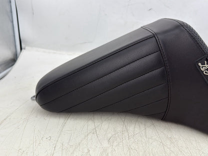 2004 Harley Dyna Super Glide FXDI Passenger Driver Seat Saddle Le Pera Tailwhip