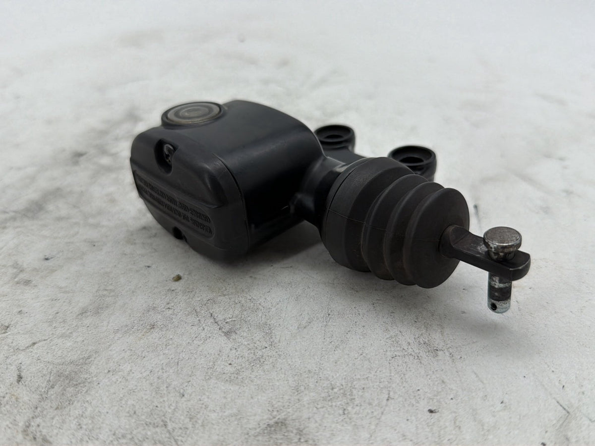 2012 Harley Electra Glide Touring Ultra OEM Rear Brake Master Cylinder Reservoir