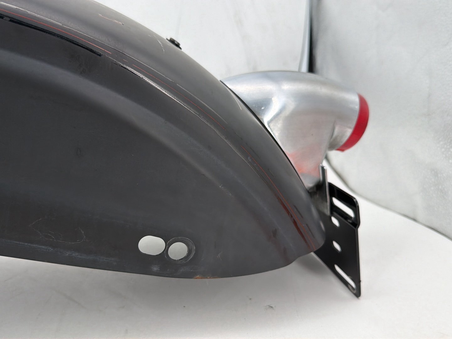 2009 Harley Dyna Street Bob FXDB OEM Rear Wheel Fender Taillight Brake Lamp