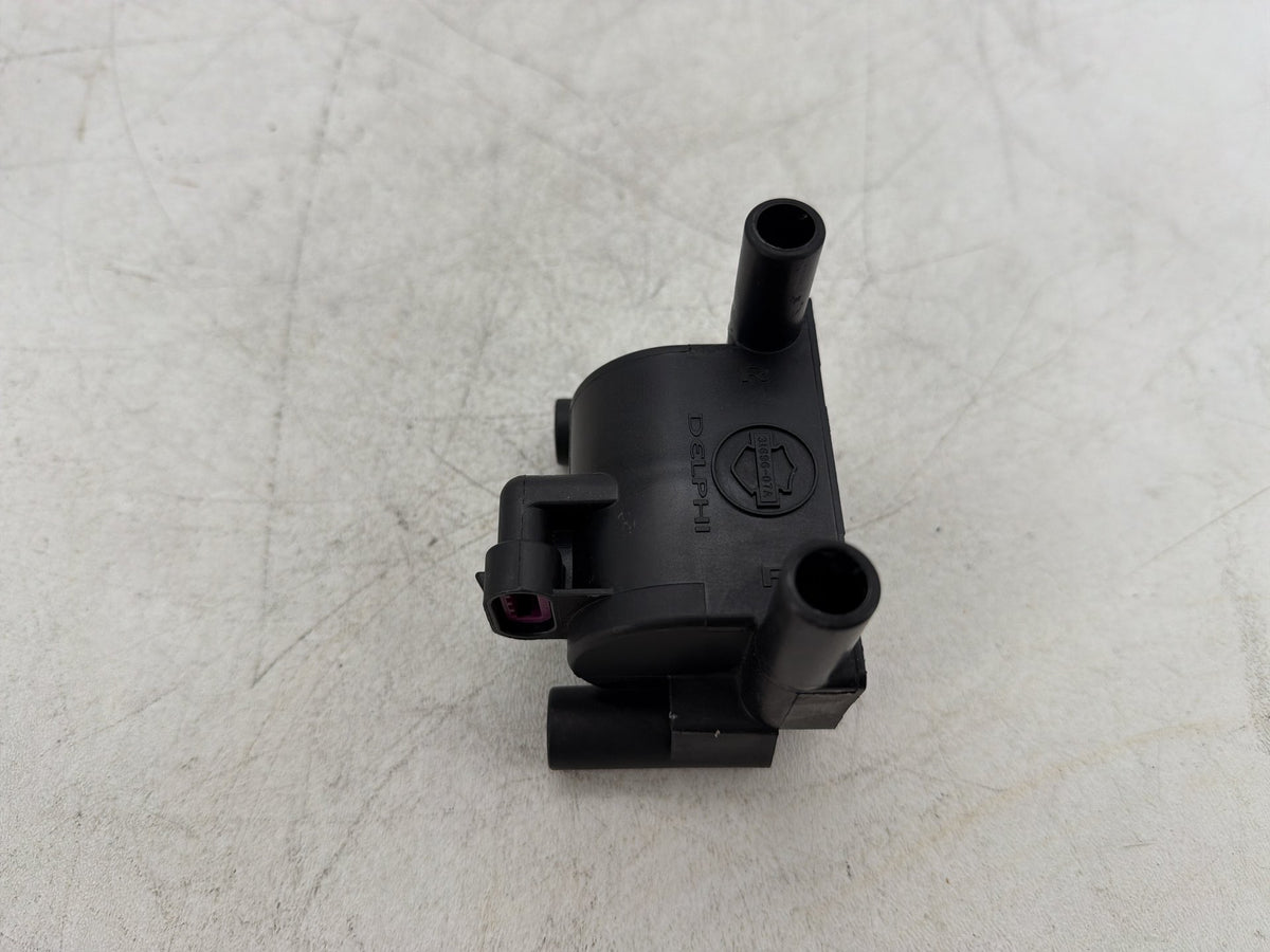 2013 Harley Electra Glide Touring FLHTCU OEM Ignition Coil Spark Igniter