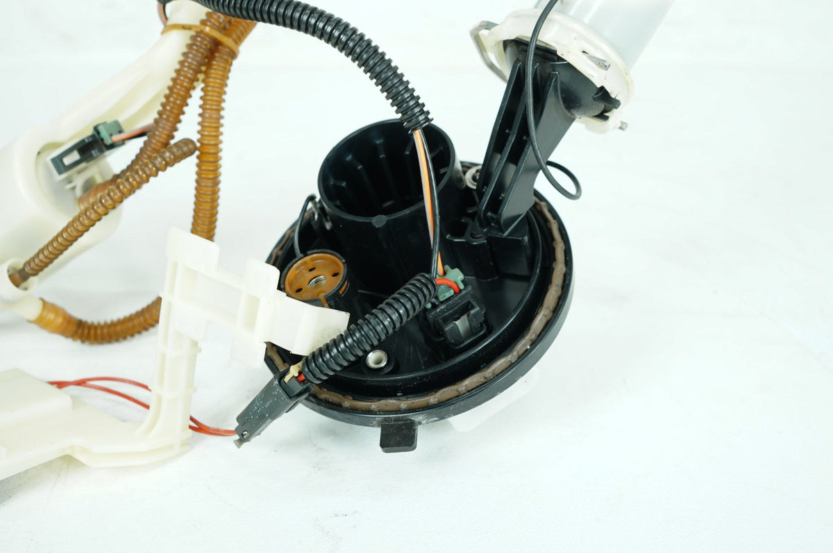 1996 Harley Touring Electra Glide Classic Fuel Pump Gas Gasoline Petrol Sending