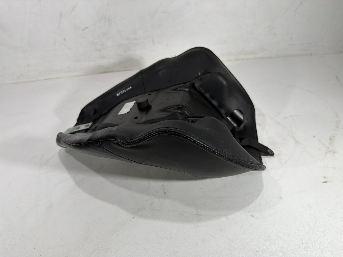 2014 Harley Softail Slim FLS OEM Rider Driver Solo Seat Pillion 52000031A