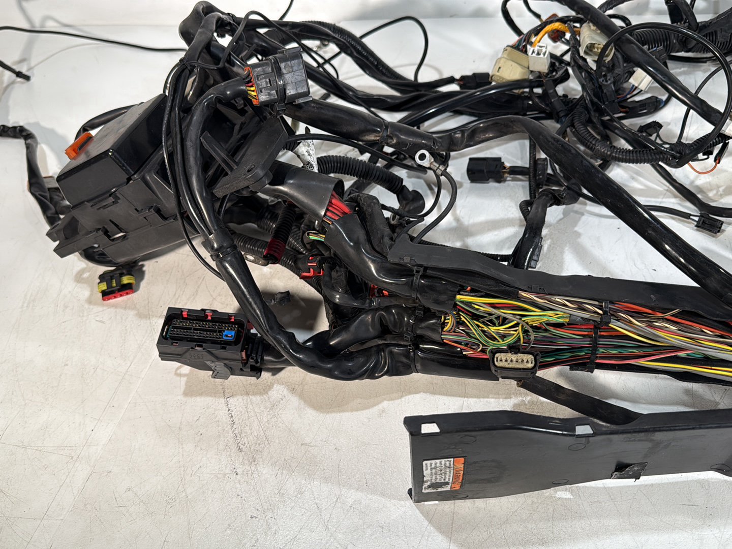 2008 - 2016 Harley-Davidson Touring Electra Glide Ultra Main Wire Wiring Harness Loom 	70121-11