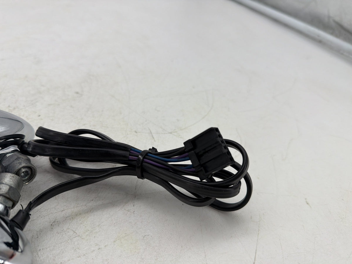 2001 Harley Softail Deuce FXSTD OEM Front Left Right Turn Signal Indicators