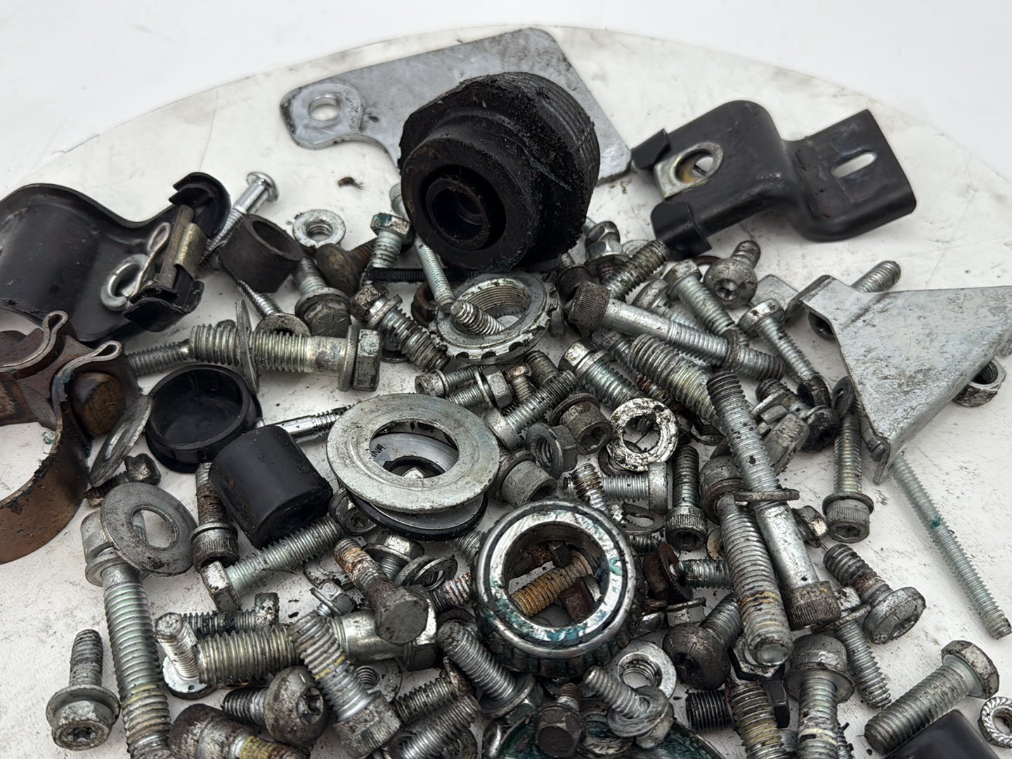 2011 Harley Road King Touring FLHRC Classic OEM Hardware Bolts Nuts & Brackets