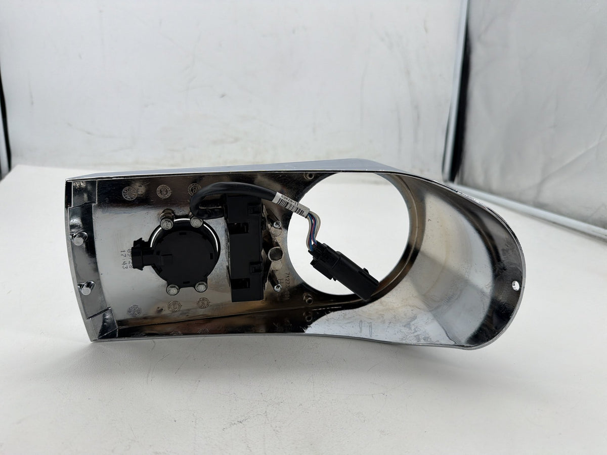2011 Harley Softail Deluxe FLSTN OEM Fuel Gas Tank Dash Console NOKey