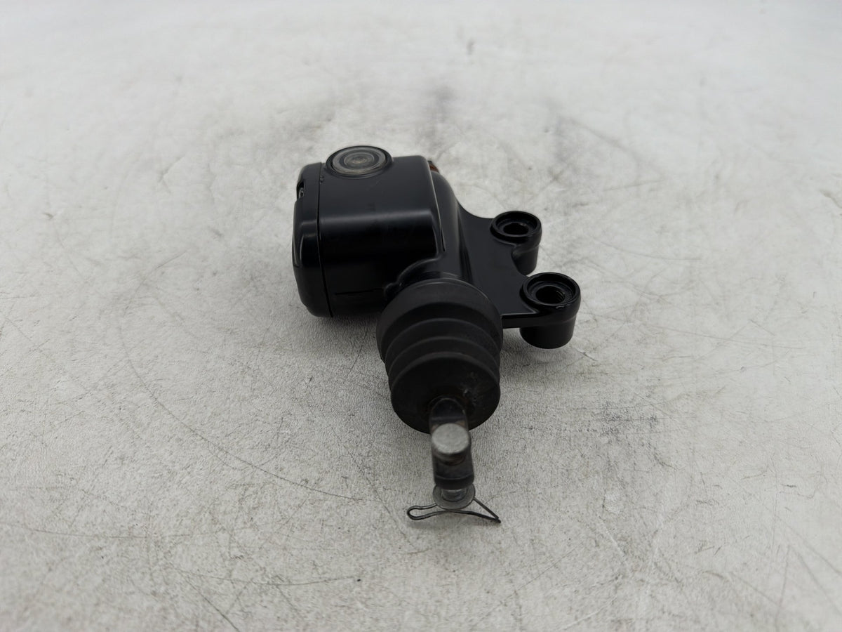 2012 Harley Street Glide Touring FLHX OEM Rear Brake Master Cylinder Reservoir