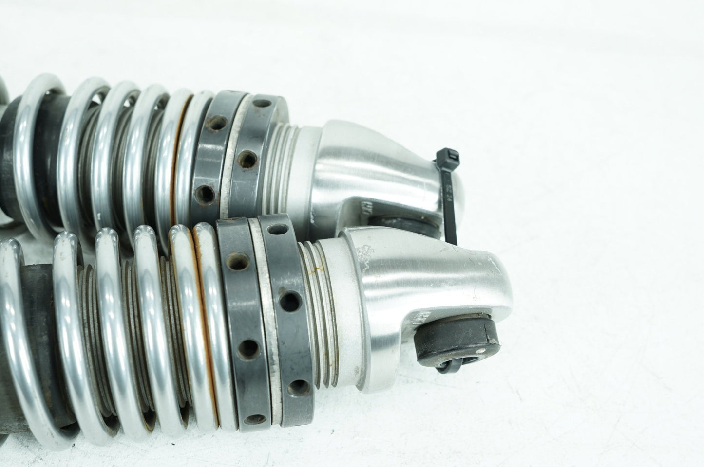 2004 - 2022 Harley-Davidson Sportster SuperLow Rear Left Right Shock Absorbers 54000085