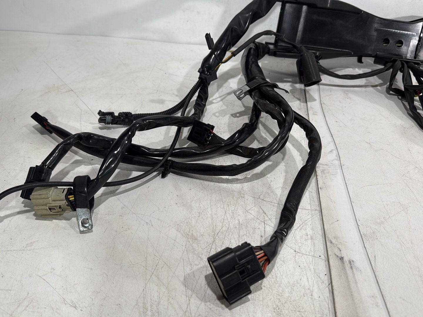 2011 Harley Street Glide Touring FLHX OEM Main Wire Wiring Harness Loom ABS