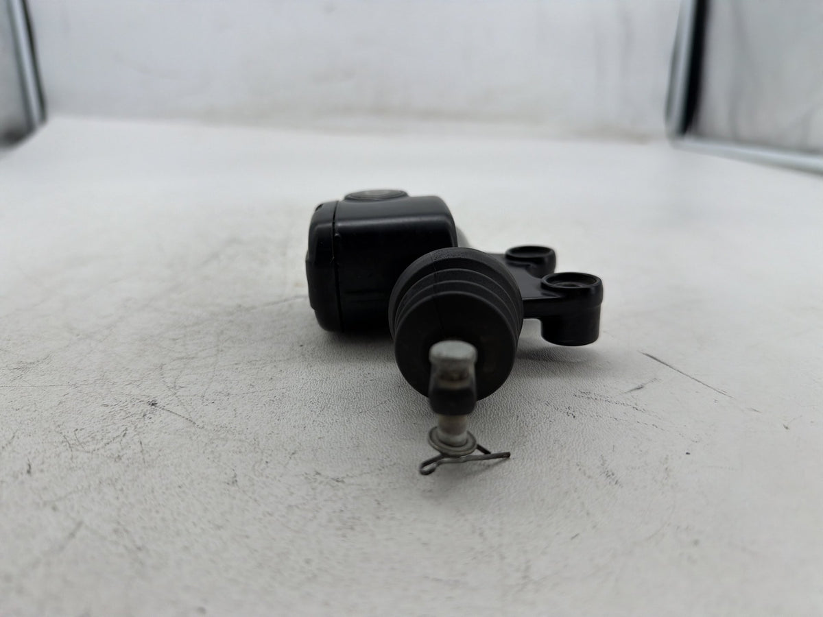 2014 Harley Electra Glide Touring Ultra OEM Rear Brake Master Cylinder Reservoir