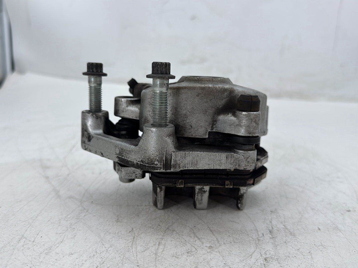 2009 Harley Sportster 883 Low XL883L OEM Front Left 1 Brake Caliper