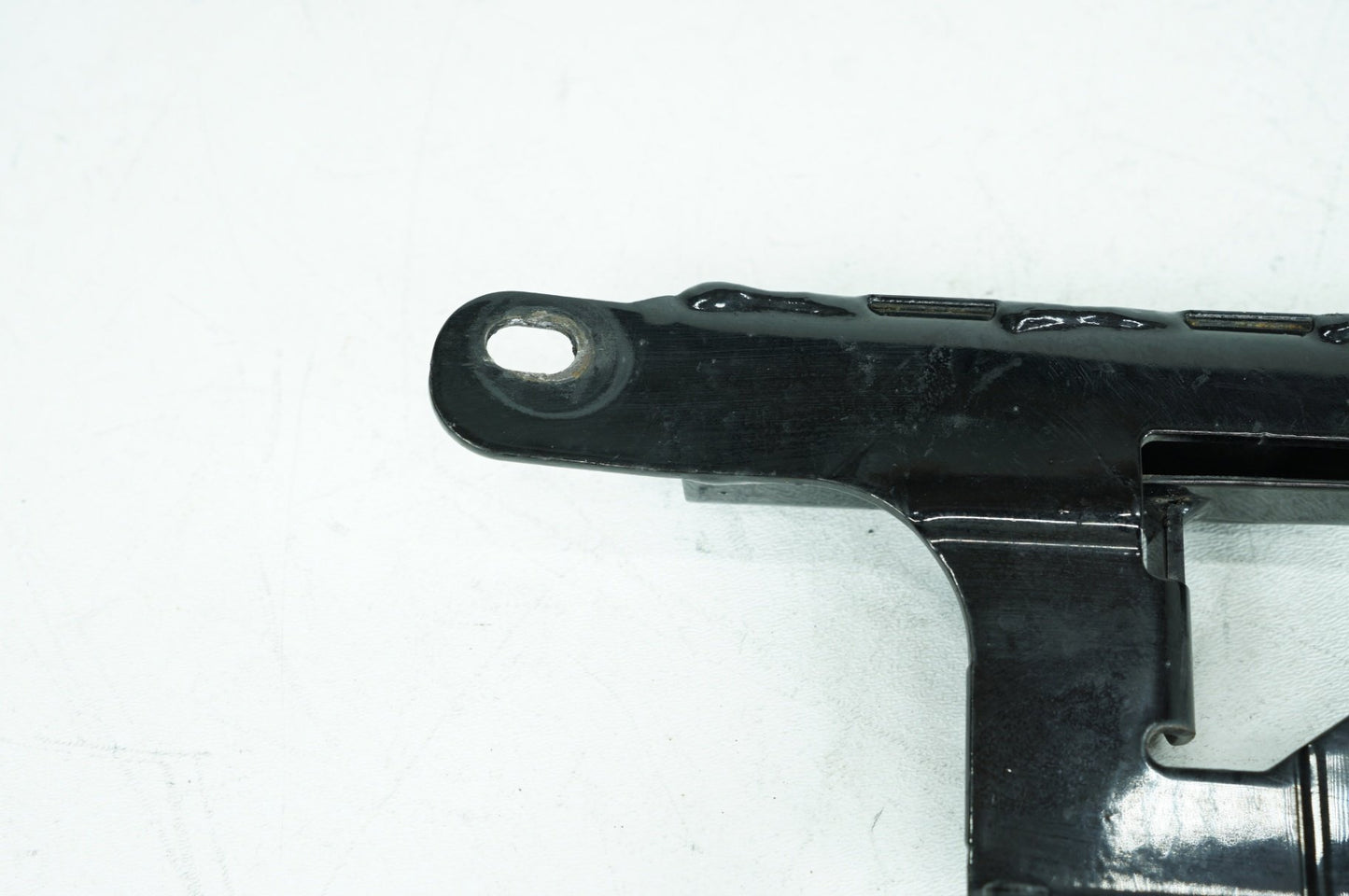 2000 - 2006 Harley-Davidson Softail Heritage Classic Seat Bracket Mount Support Mounting 48868-00