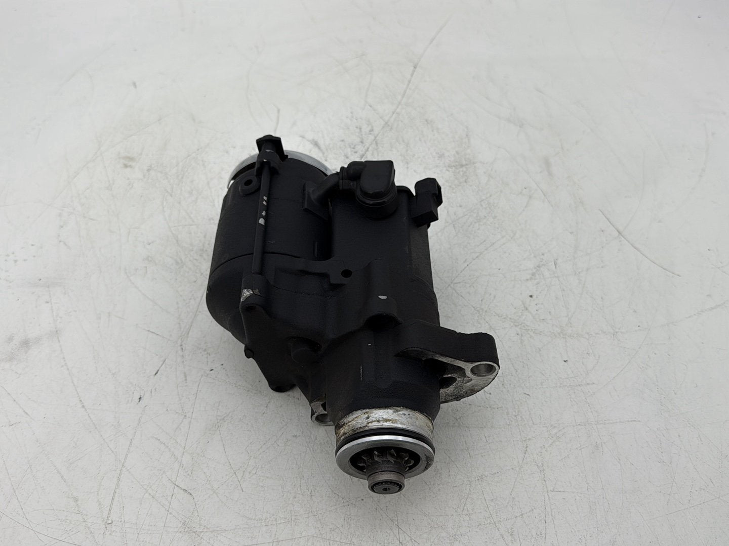 2014 Harley Street Glide Touring FLHXS OEM Engine Starter Motor