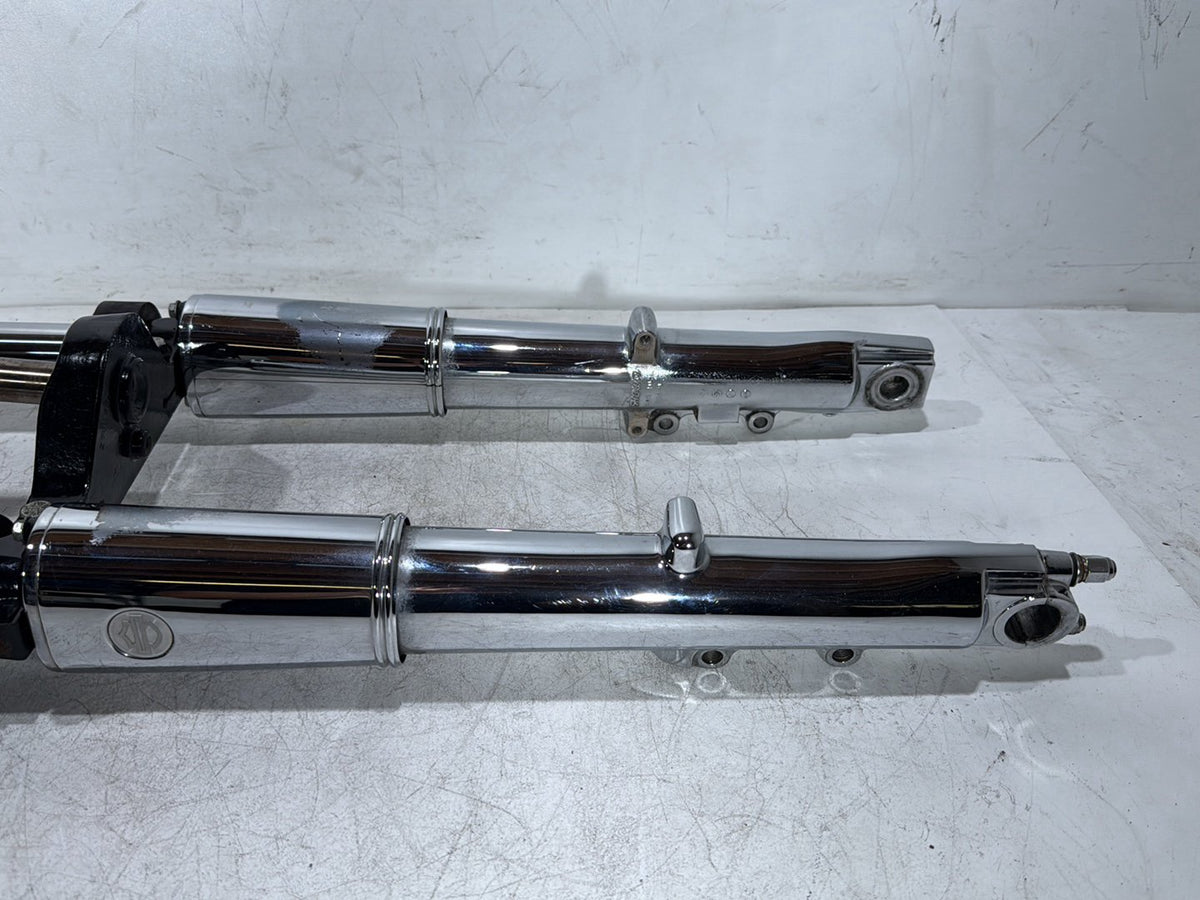 06 Harley Electra Glide Touring Front Triple Tree Set & LH RH Fork Legs Sliders