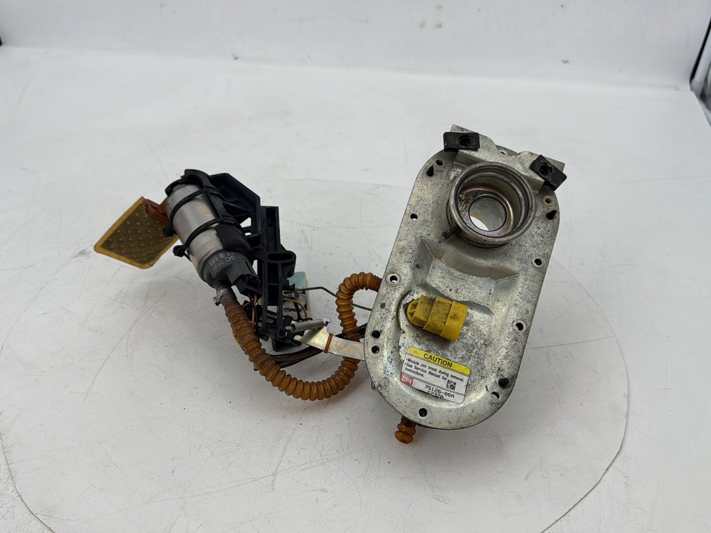 2007 - 2012 Harley-Davidson Touring Electra Glide Ultra Gas Gasoline Fuel Petrol Pump Sending