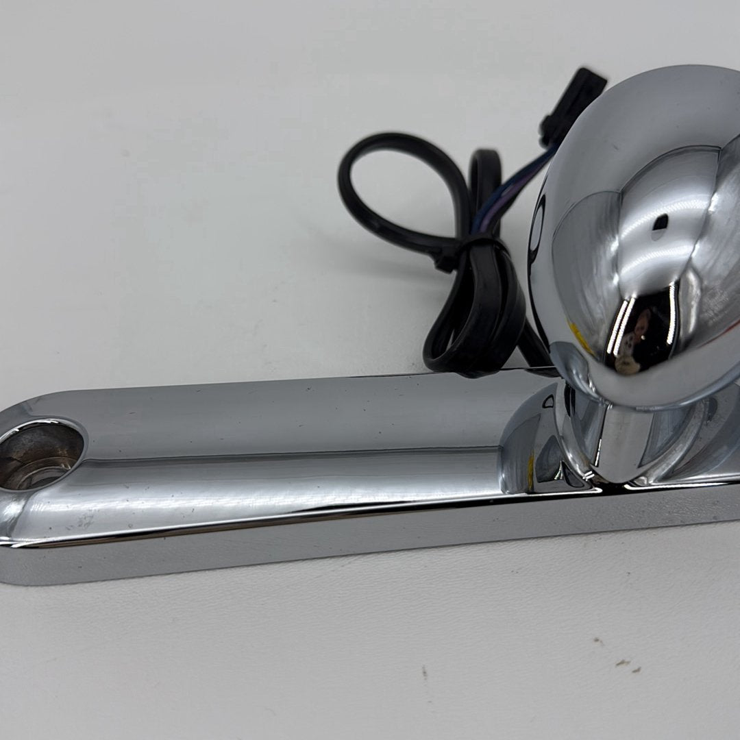 2007 - 2012 Harley-Davidson Touring Street Glide Front Right 1 Turn Signal Indicator 69279-06