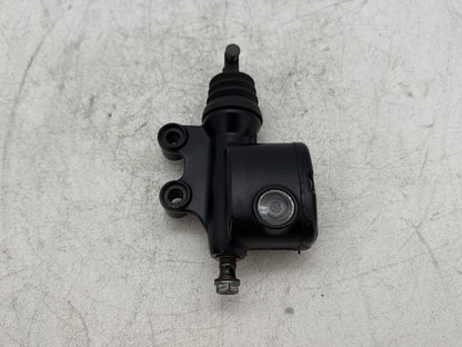 2009 Harley Street Glide Touring FLHX OEM Rear Brake Master Cylinder Reservoir
