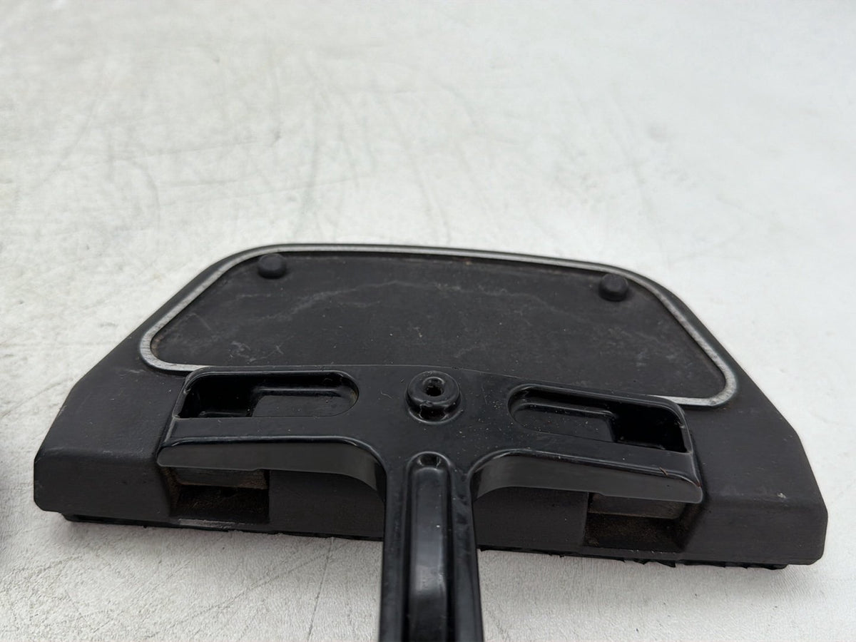 10 Harley Electra Glide Touring OEM Left & Right Passenger Floorboard Foot Rest