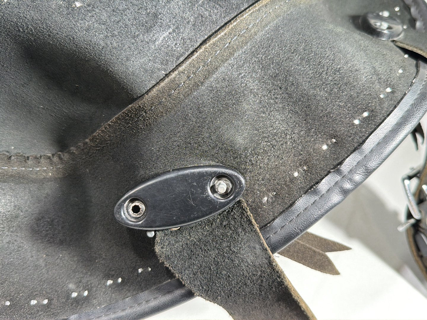 2011 Harley Heritage Softail Classic OEM Rear Right 1 Saddlebag Luggage Leather