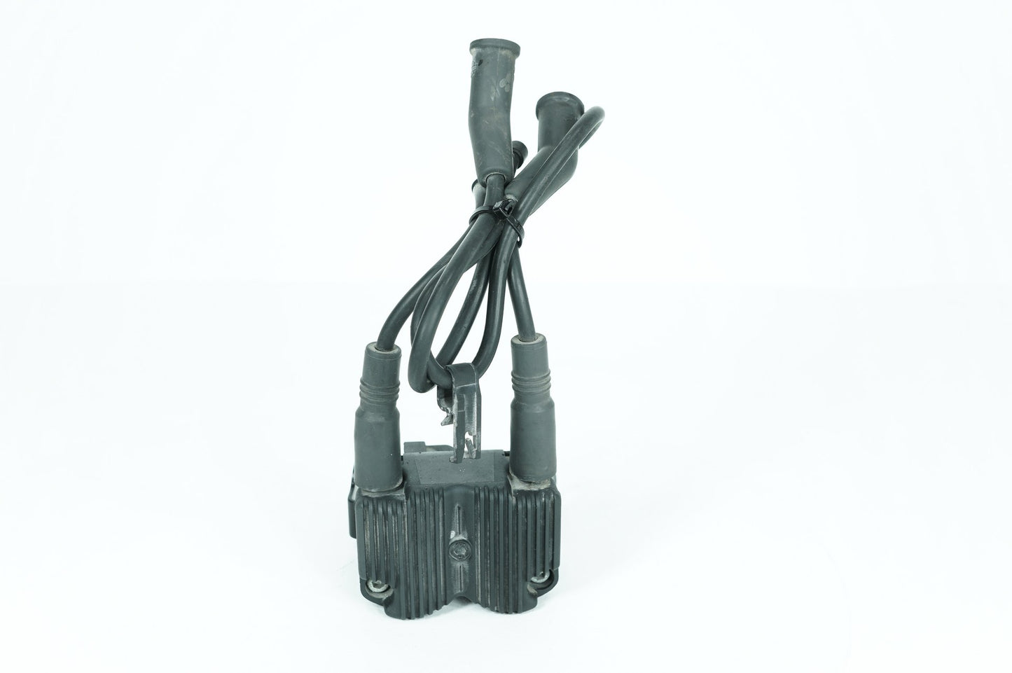 1999 - 2006 Harley-Davidson Touring Electra Glide Ultra Ignition Coil Spark Plugs Cable 31743-01